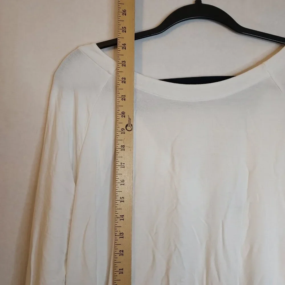 CAbi Around The Clock Center Shirt Womens M White Long Sleeve Open Back Top 5555 - Picture 10 of 15